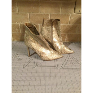 Women's NY & C Gold Snake Print Ankle Boots Size 9M